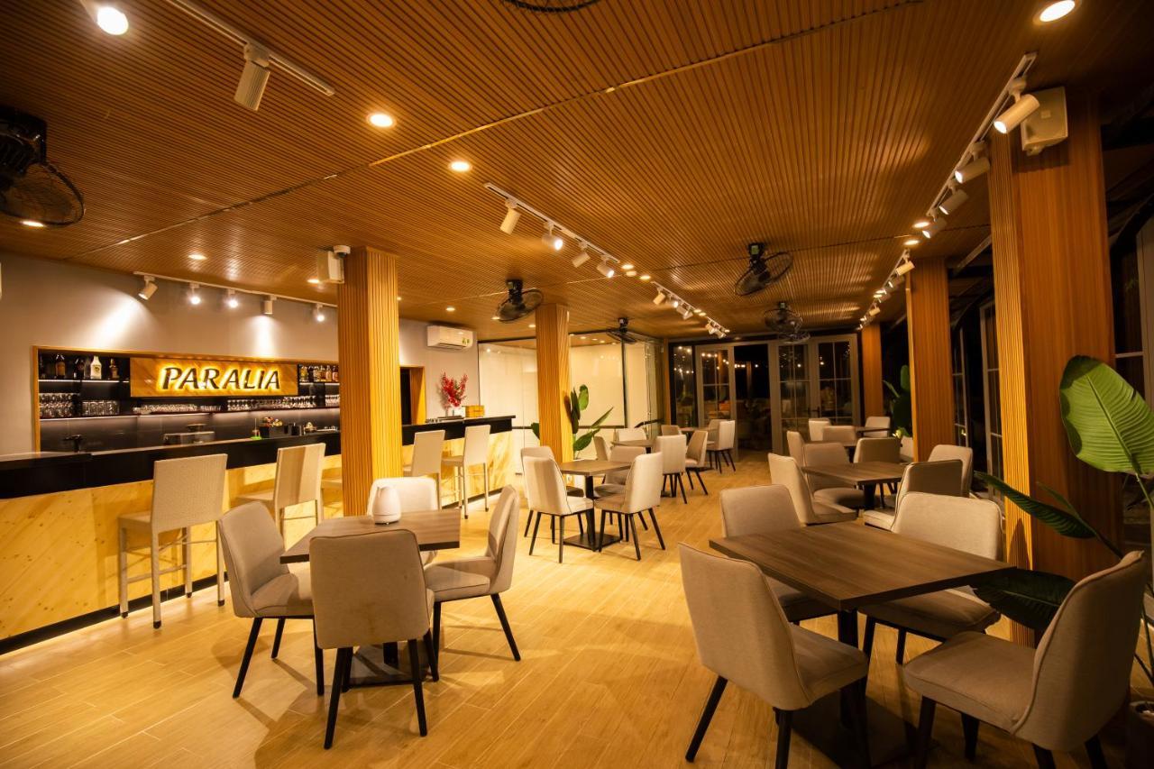 Khách sạn Paralia Khem 4*
