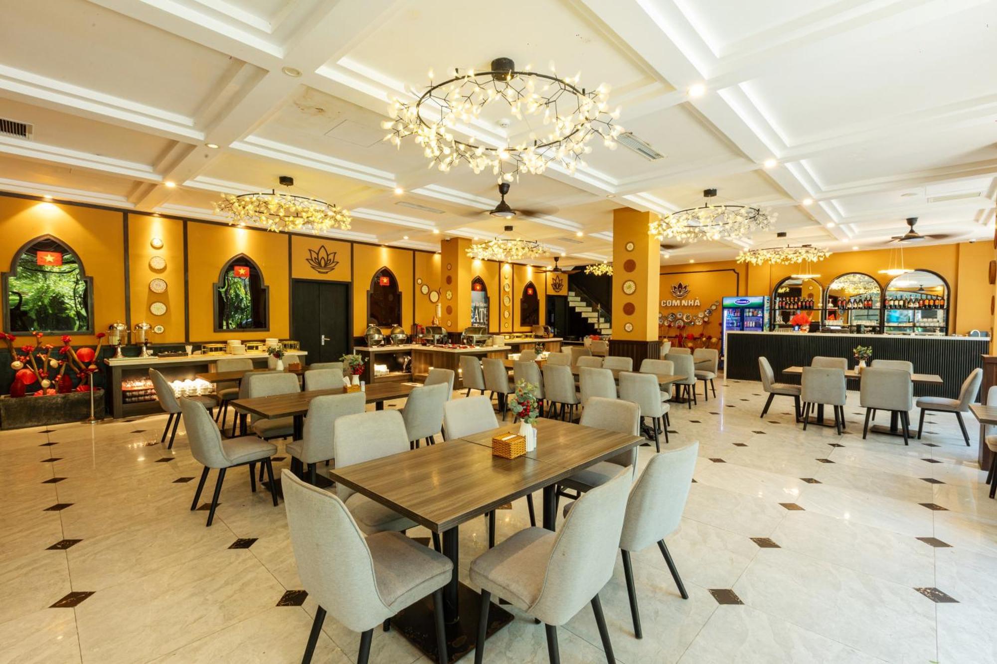 Paralia Khem 4*