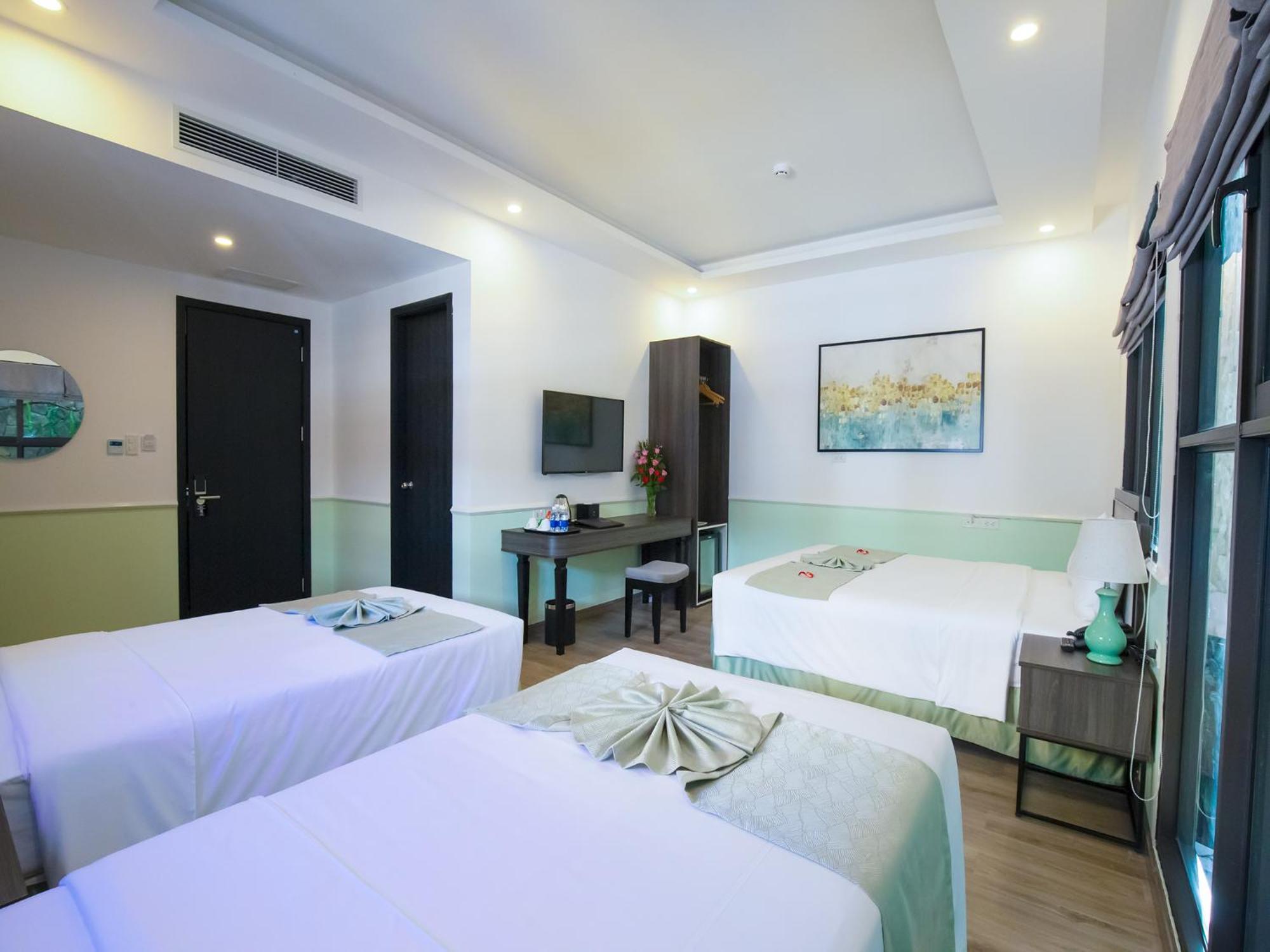 Paralia Khem Phú Quốc