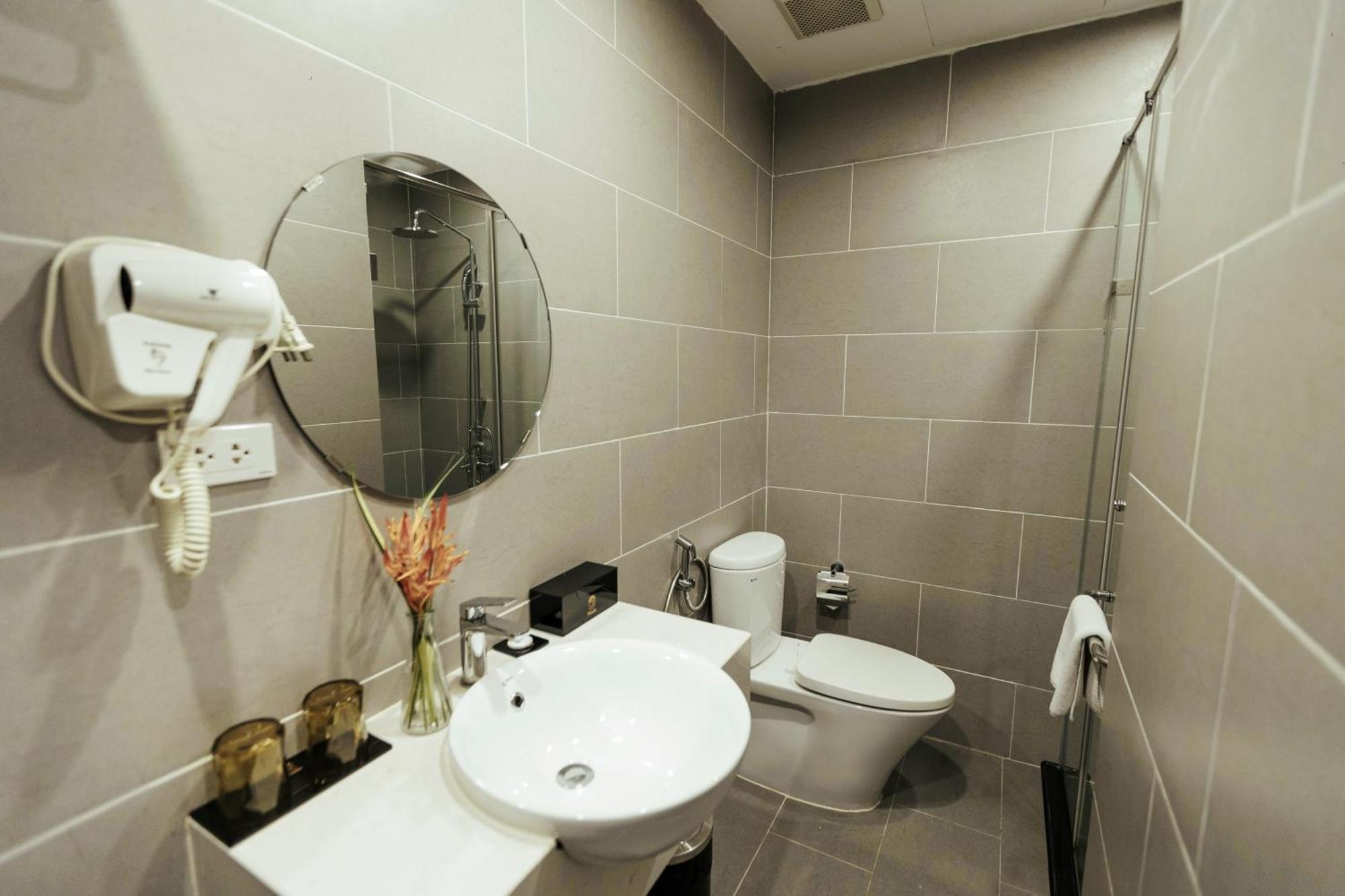 Paralia Khem 4*